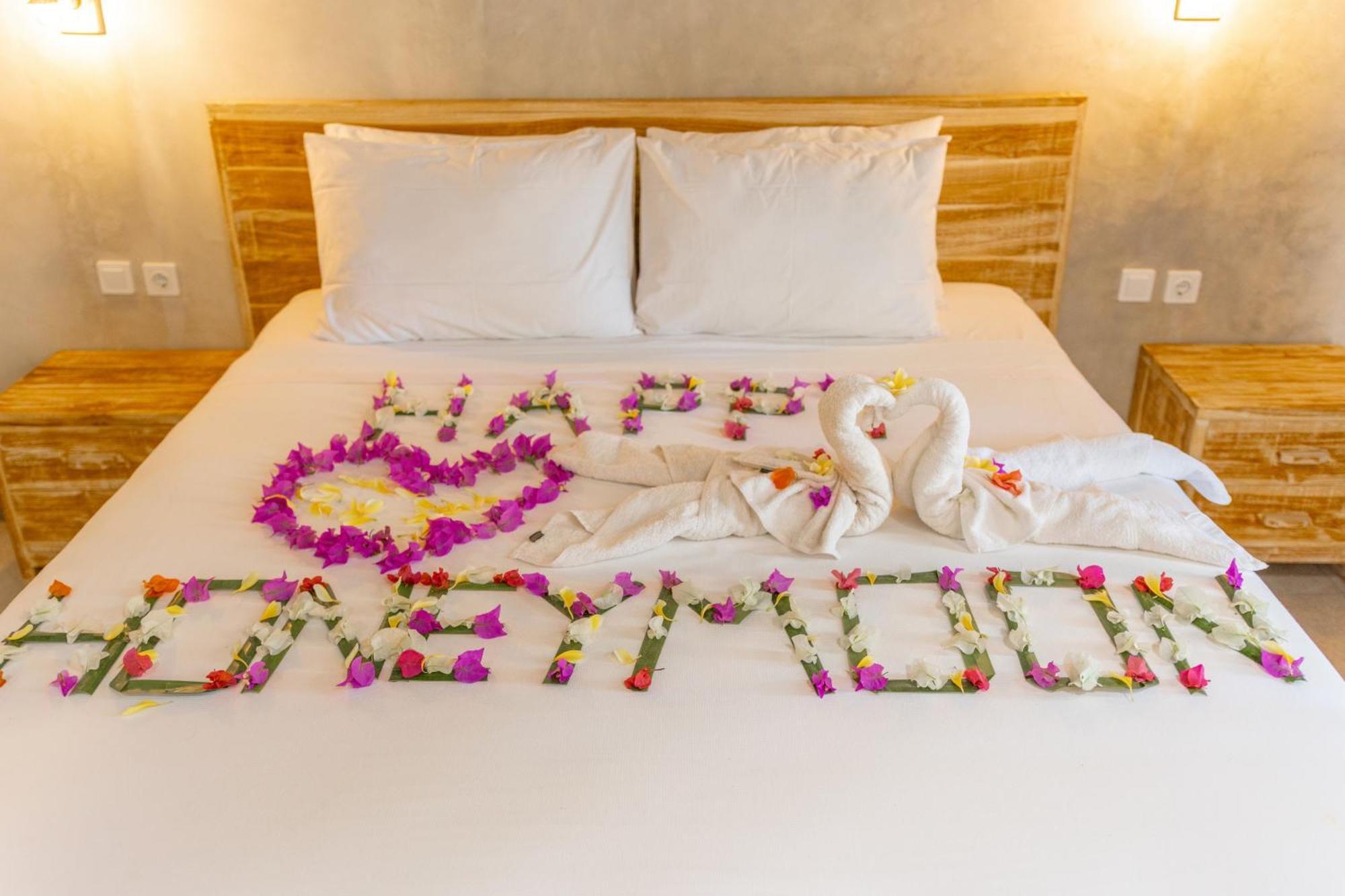 Golden Garuda Cottages Polilit Exteriér fotografie