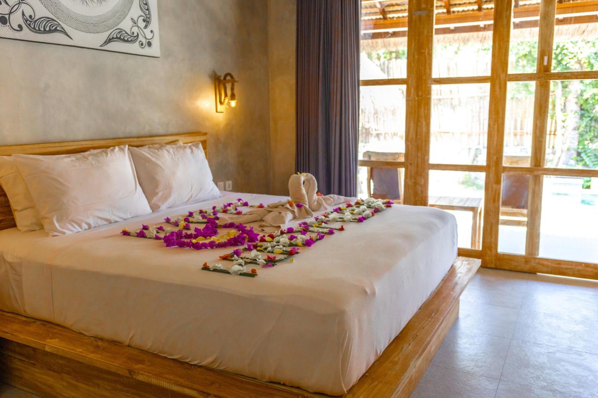 Golden Garuda Cottages Polilit Exteriér fotografie
